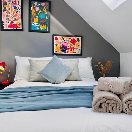 Bright Studio Loft 30Min To Central London Londres Exterior foto