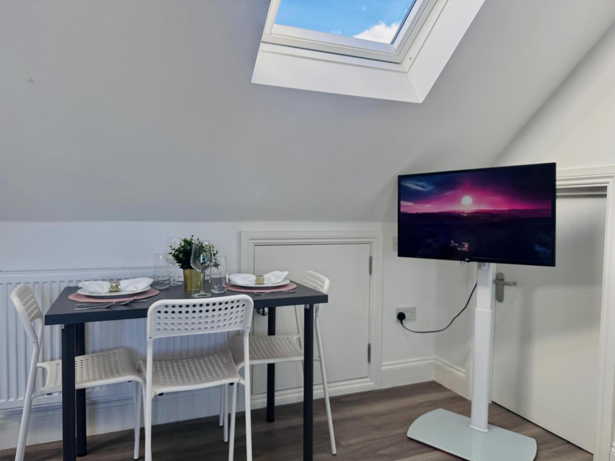 Bright Studio Loft 30Min To Central London Londres Exterior foto
