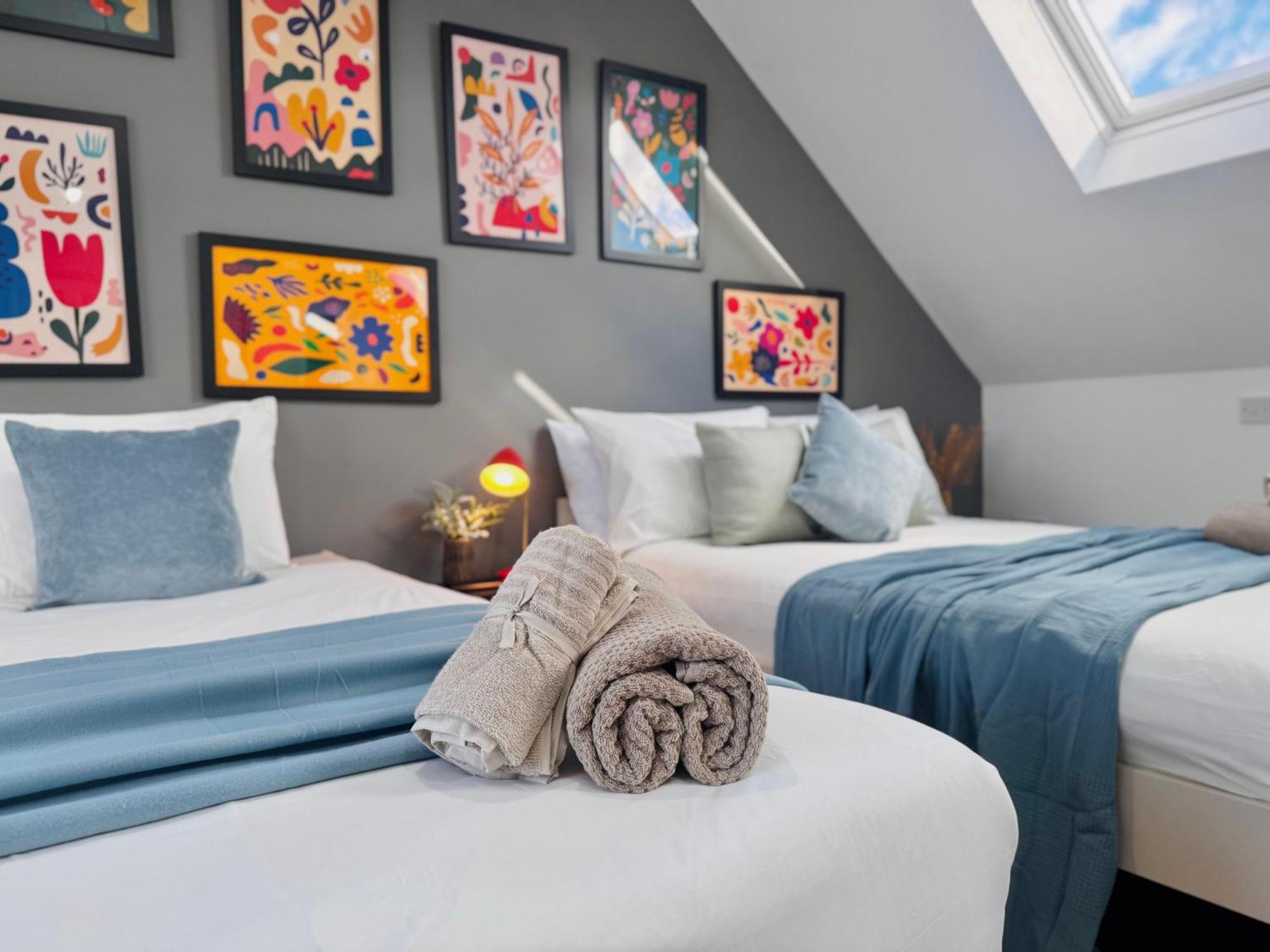Bright Studio Loft 30Min To Central London Londres Exterior foto